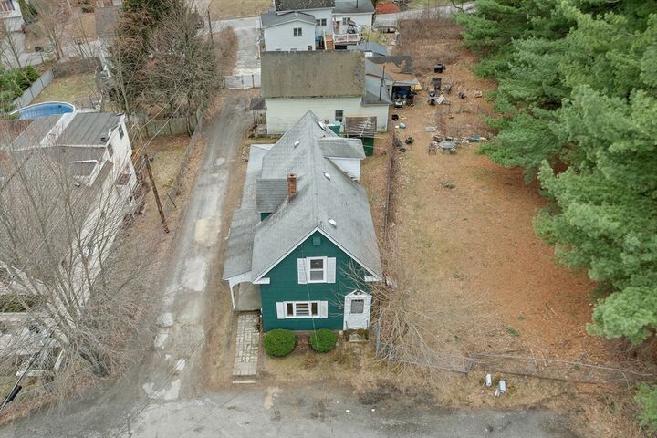 Property Photo:  100 West Meadow  MA 01854 