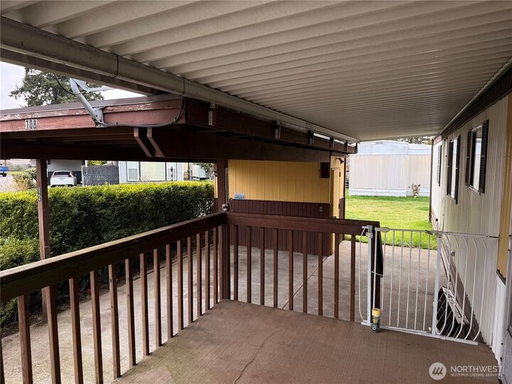 Property Photo:  108  194th Street E 12  WA 98387 