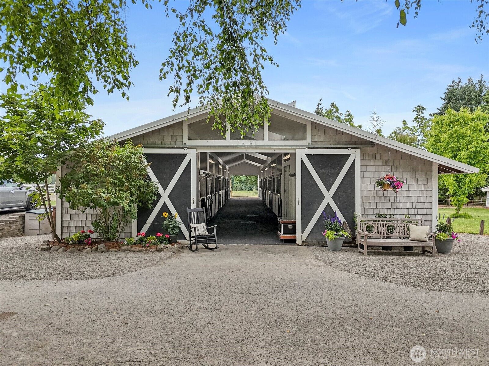 Property Photo:  20802 SE 34th Street 2  WA 98075 