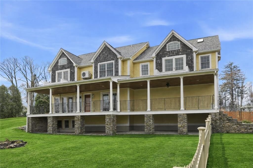 Property Photo:  2269 East Main Road  RI 02871 