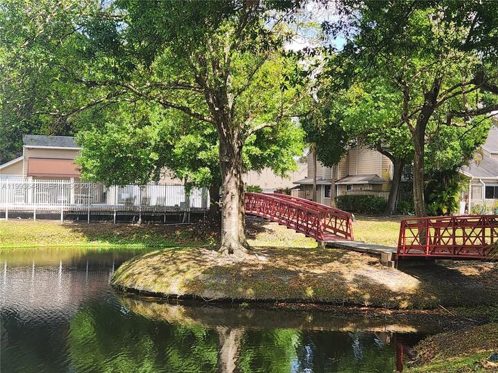 Property Photo: 7184 Sportsmans Dr 7184 FL 33068