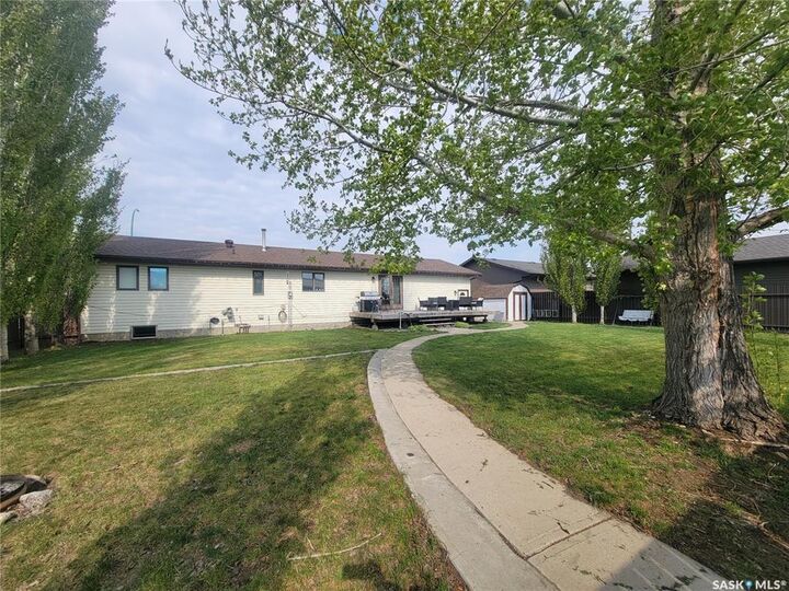 Property Photo:  5034 Mirror Drive  SK S0L 2S0 
