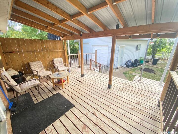 Photo de la propriété:  434 2nd Street  SK S4H 0V5 