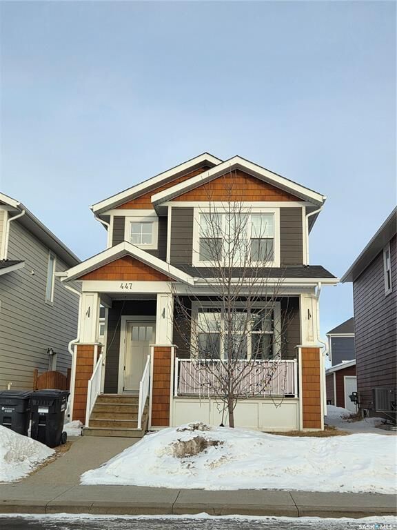 447 Eaton Lane — photo 1