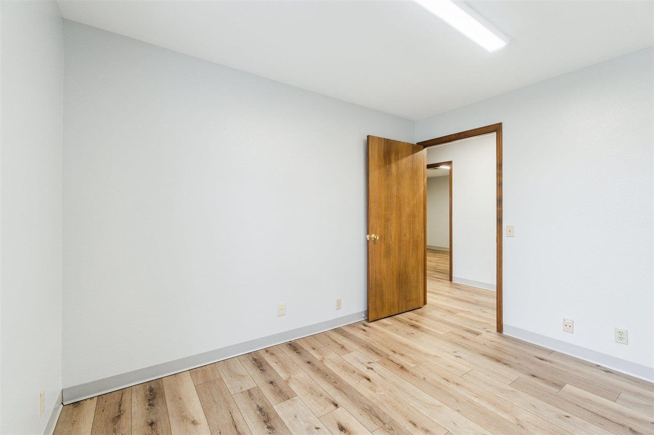 Property Photo:  1236 E Main Street  OK 74023 