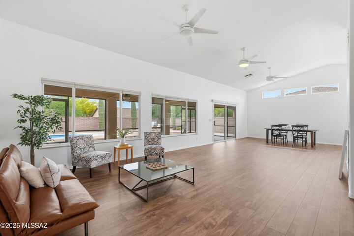 Property Photo:  1563 N Rush Creek Court  AZ 85614 