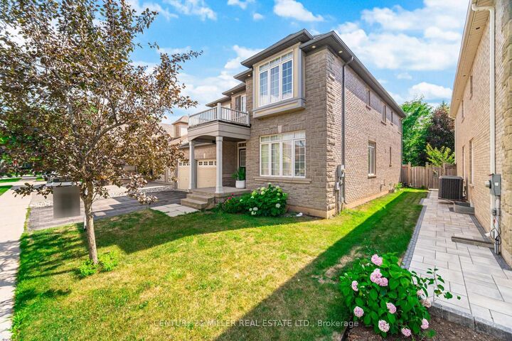 Property Photo:  2098 Wildfel Way  ON L6M 0E2 