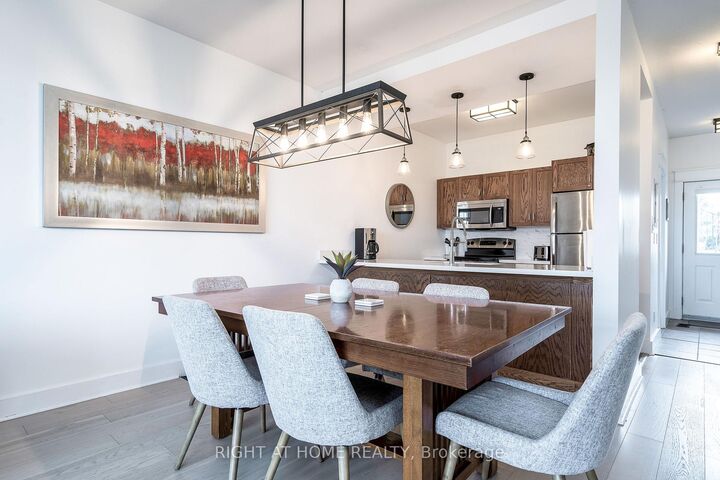 Property Photo: 125 Fairway Court 124 ON L9Y 0P8