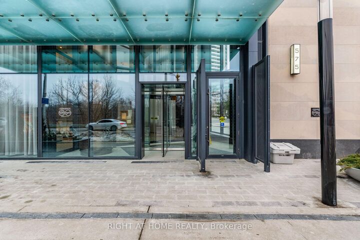 Property Photo: 575 Bloor Street E 508 ON M4W 0B2
