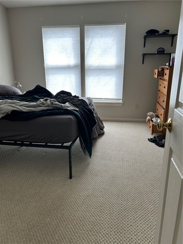 Property Photo:  4 Hemingway St  PA 15213 