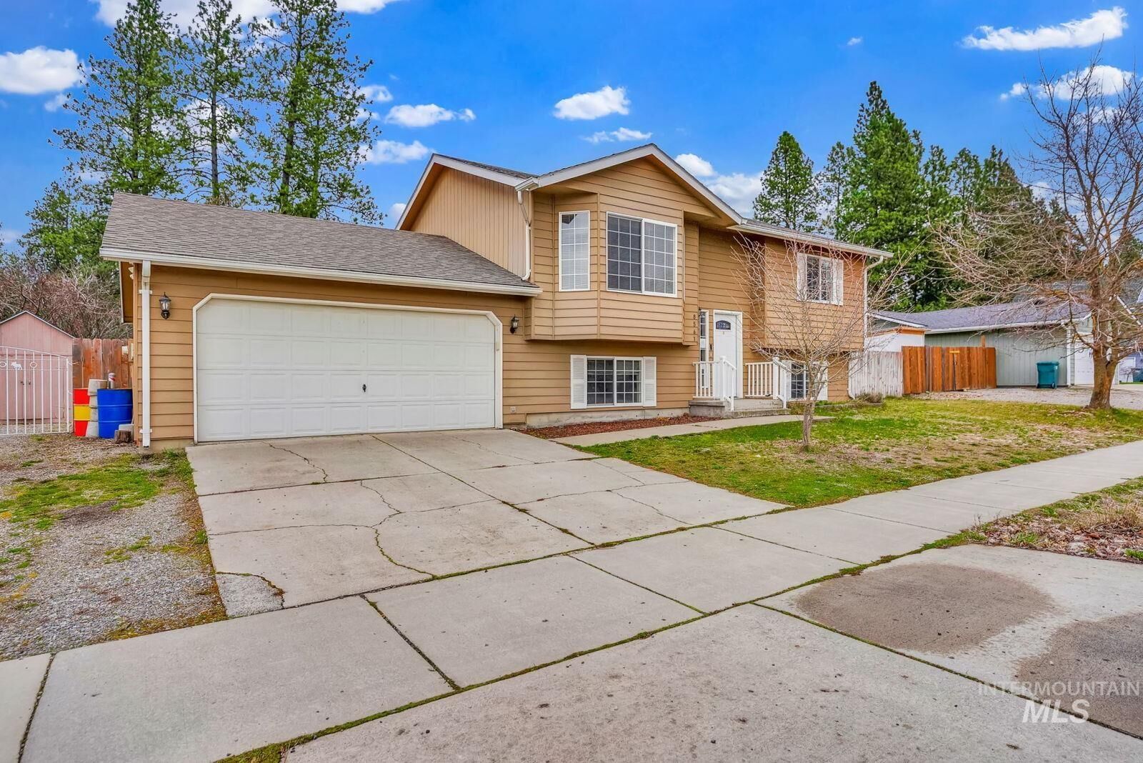 Property Photo:  8561 W Nebraska Street  ID 83858 