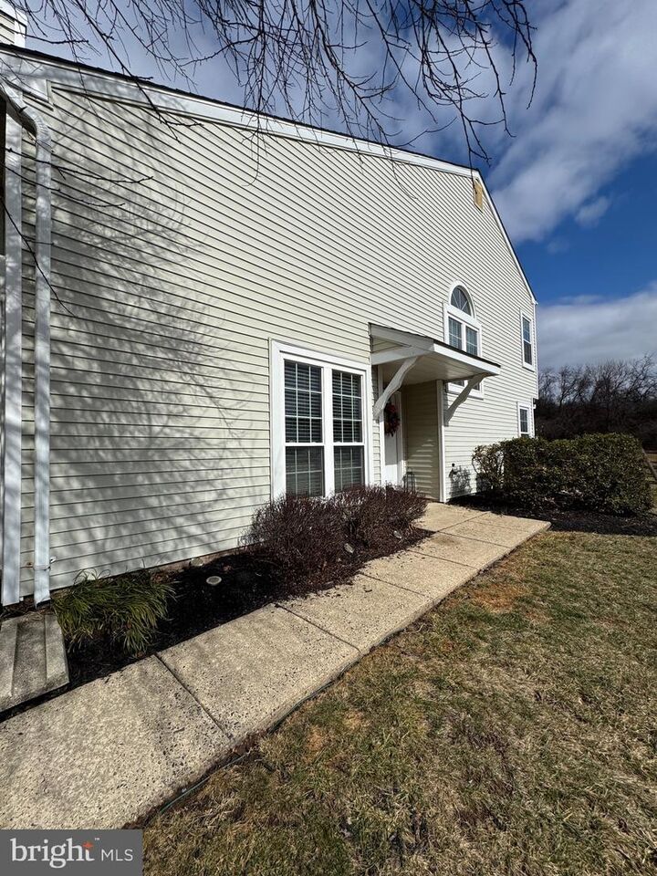 Property Photo: 17 Parkview Way PA 18940
