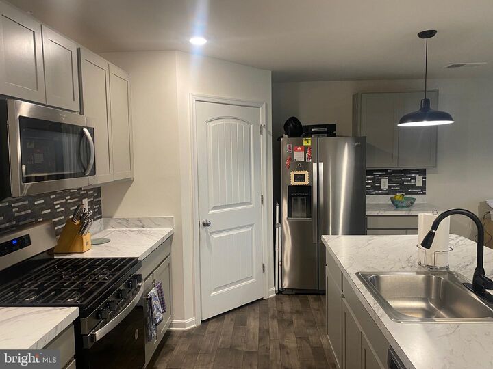 Property Photo:  168 Pond View Lane  DE 19973 