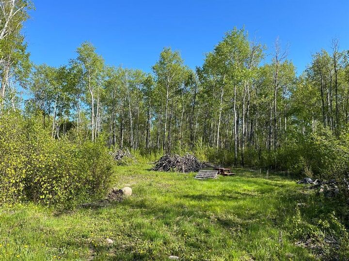 Property Photo:  7 Nia Quay Trail  MB R0E 0T0 