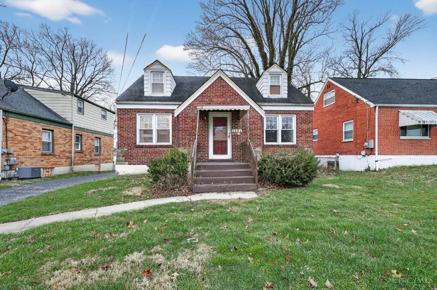 Property Photo: 1625 Joseph Court OH 45231