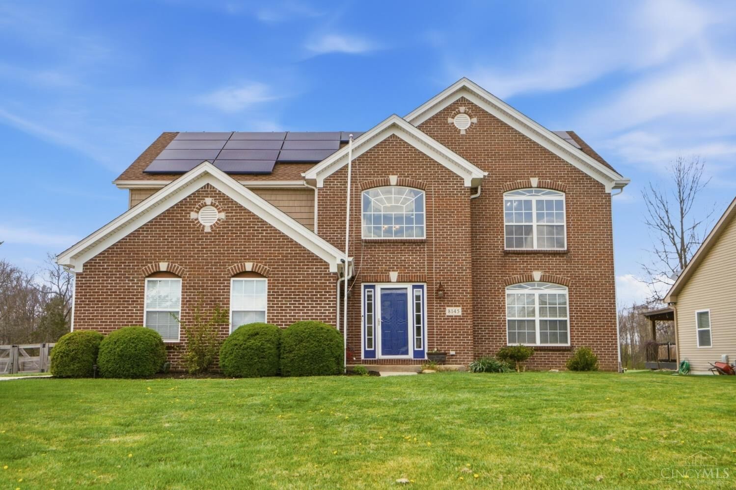 Property Photo:  8145 Acorn Trail  OH 45039 