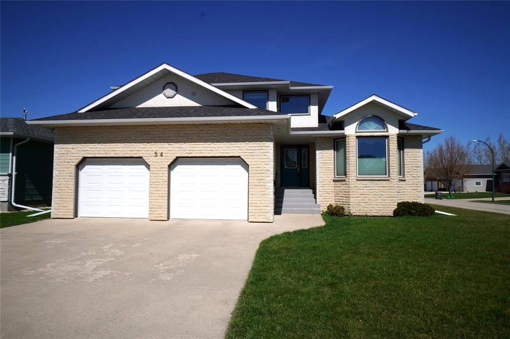 Property Photo:  54 Sunset Drive Southwest  MB R1N 3R5 