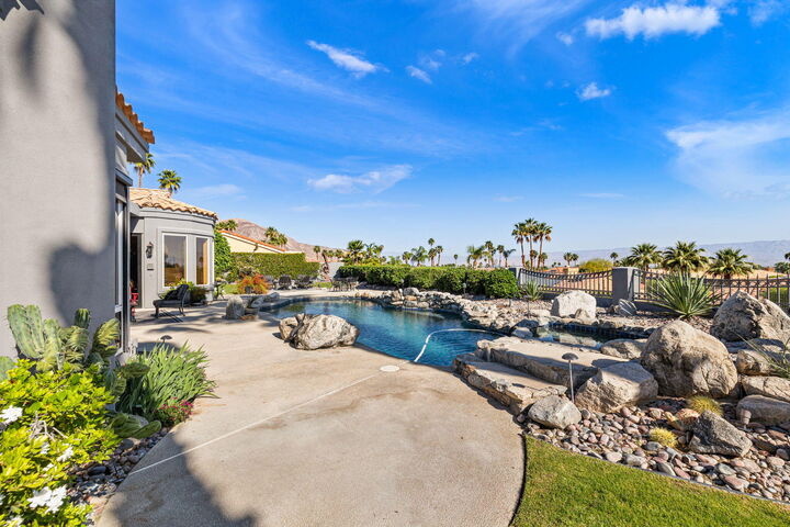 Property Photo:  73062 Monterra Circle South Circle S  CA 92260 