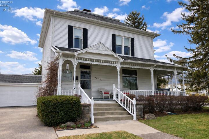 Property Photo:  201 E Water Street  OH 43449 