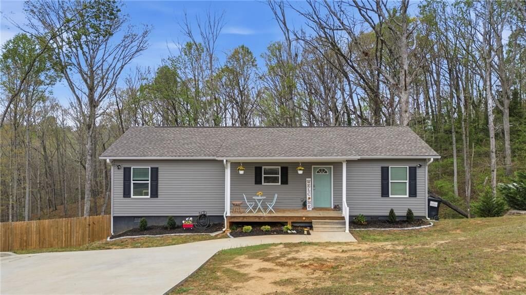 Property Photo: 3510 Sequoia Place GA 30506