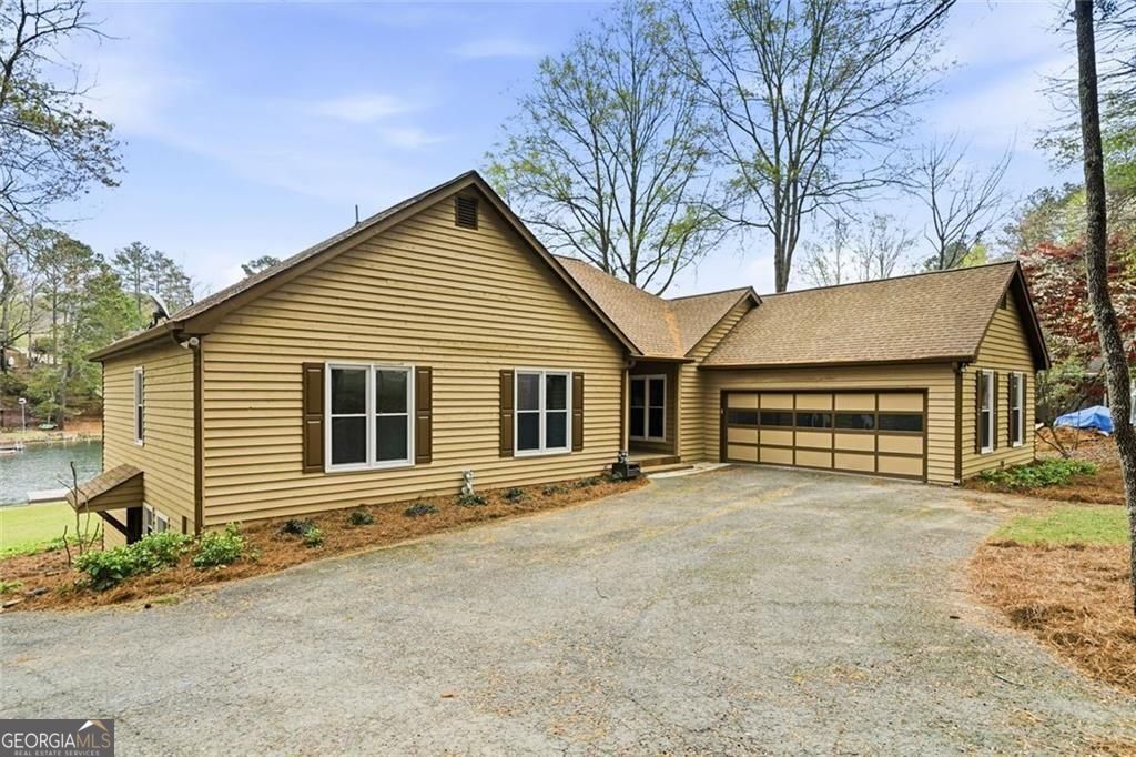 Property Photo:  215 White Antelope Street  GA 30183 