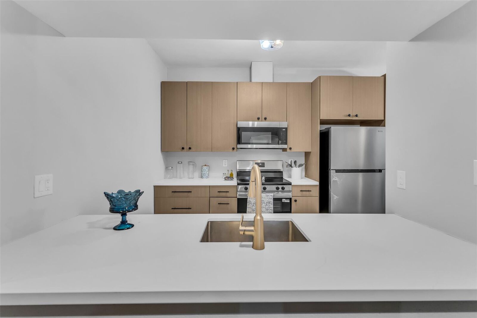 Property Photo: 8100 Cambridge Street 125 TX 77054