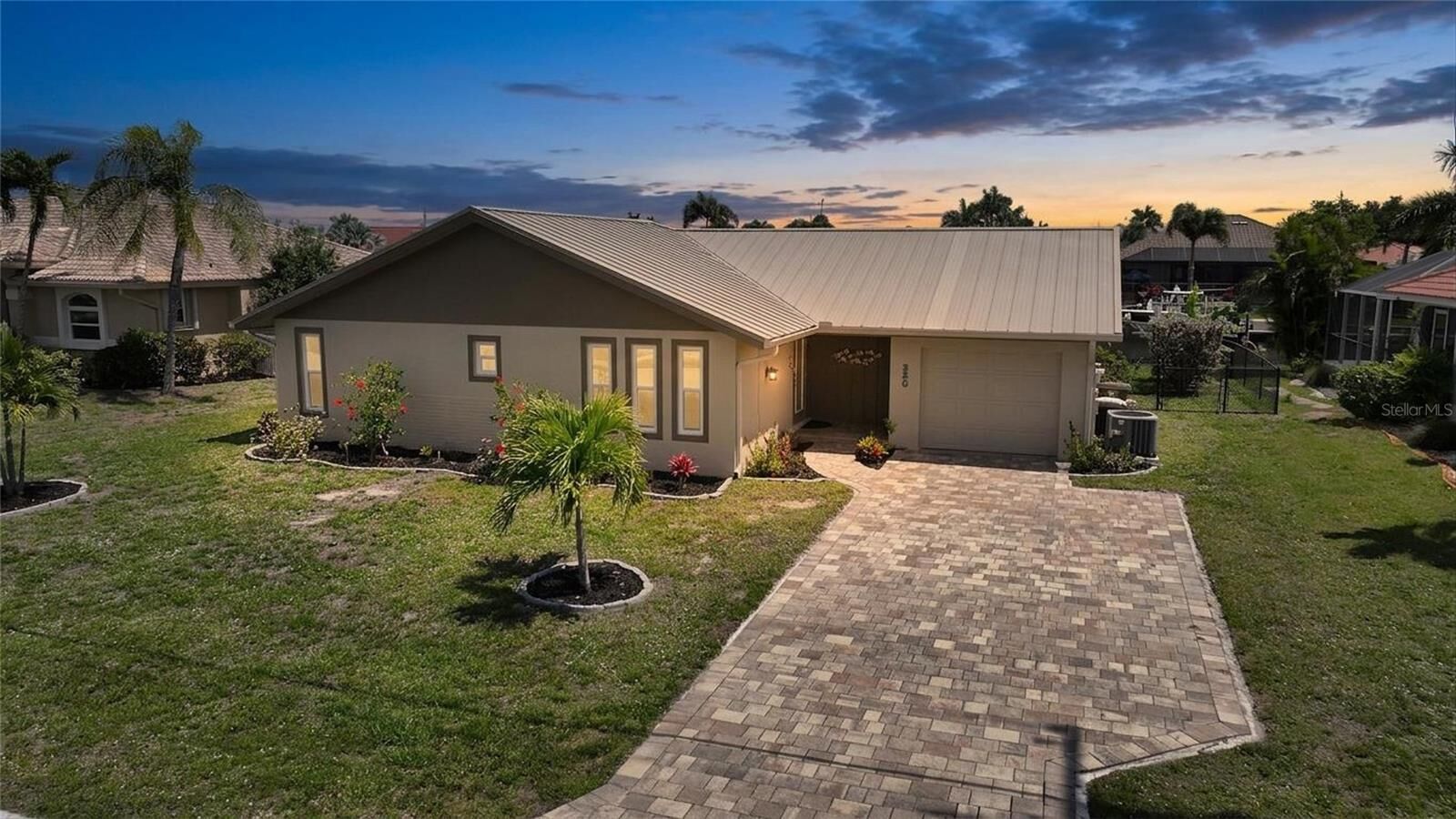 Property Photo:  380 Coronado Drive  FL 33950 