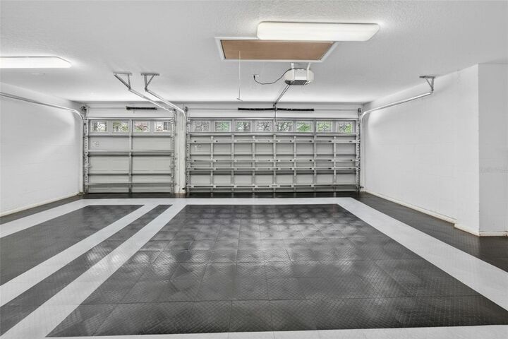 Property Photo:  5608 Osprey Park Place  FL 33547 