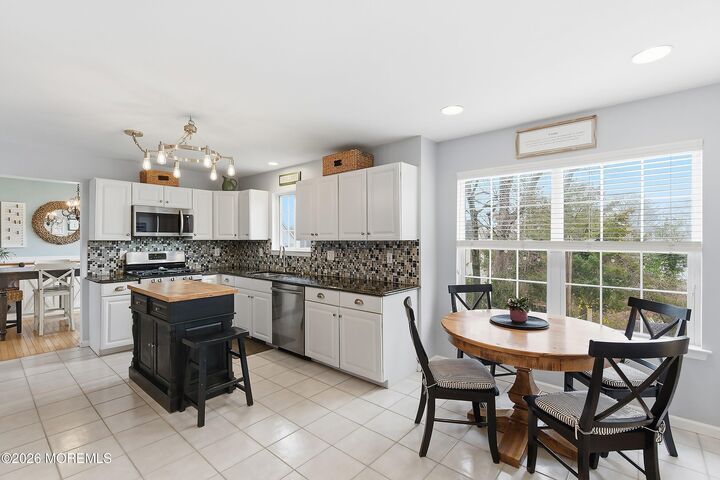 Property Photo:  136 W End Avenue  NJ 08732 