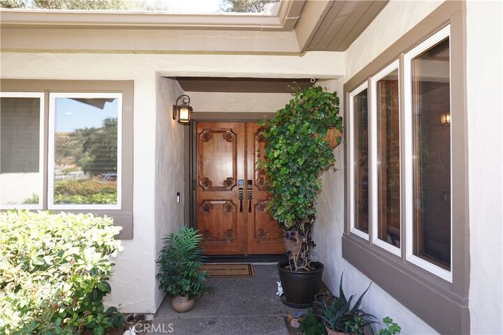 Property Photo:  38220 Oaktree Loop  CA 92562 