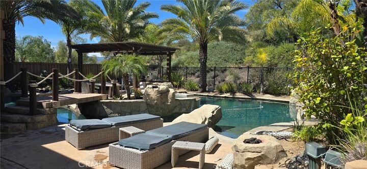 Property Photo:  25652 Via Sarah  CA 92595 