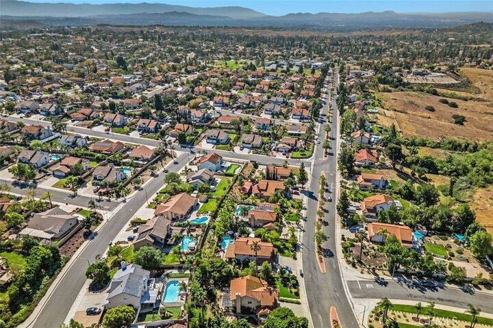 Property Photo: 305 Mission Grove N CA 92506