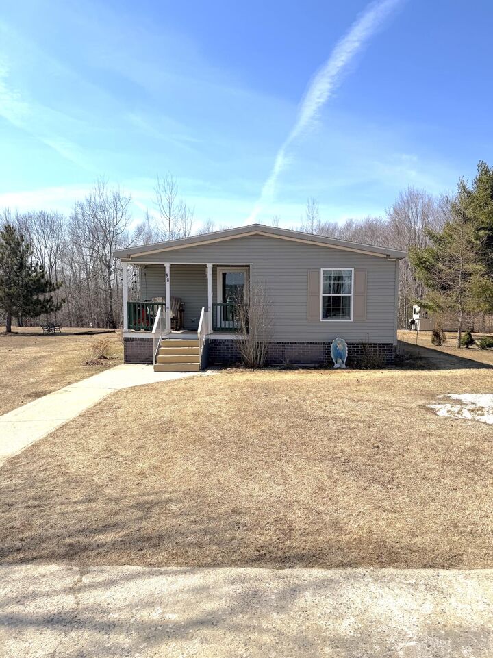 Property Photo:  98 Pleasant Hill Road  ME 04048 