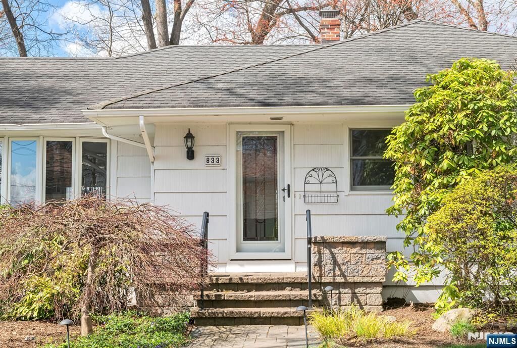 Property Photo: 833 Koman Drive NJ 07652