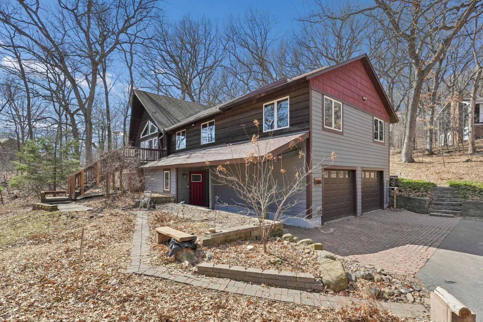 Property Photo:  5088 Wild Canyon Drive  MN 55129 