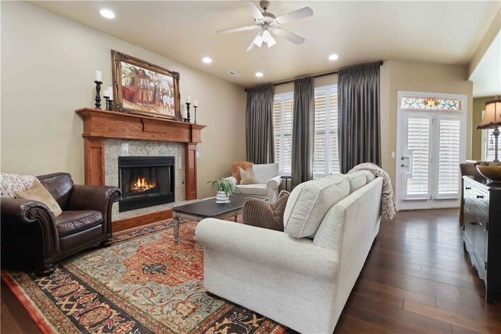 Property Photo:  3906 NW Kensington Avenue  AR 72712 