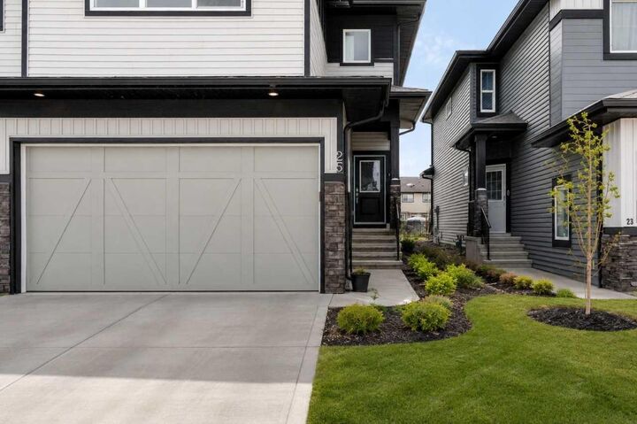 Property Photo: 25 Linden Place AB T4E 3C4