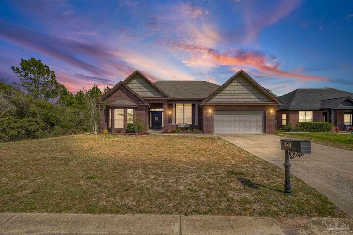 Property Photo:  3504 Topaz Cir  FL 32566 