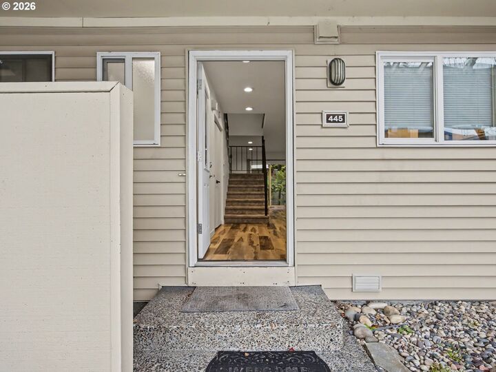 Property Photo:  445 N Hayden Bay Dr  OR 97217 