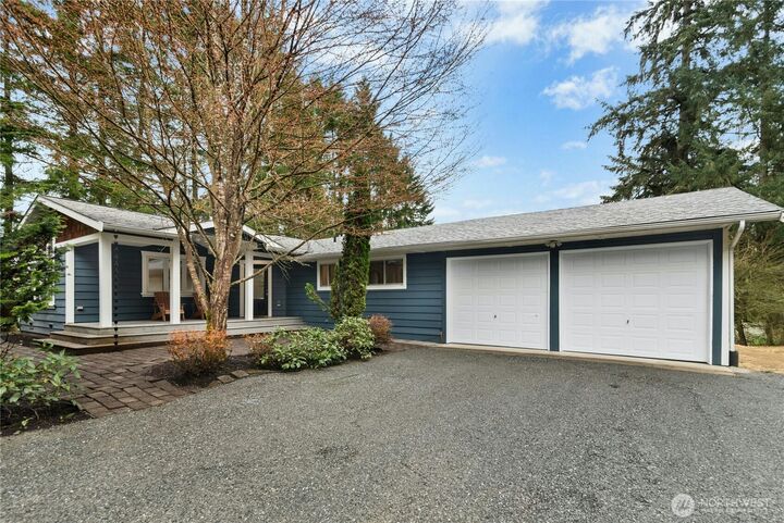 Property Photo: 17030 174th Avenue NE WA 98072