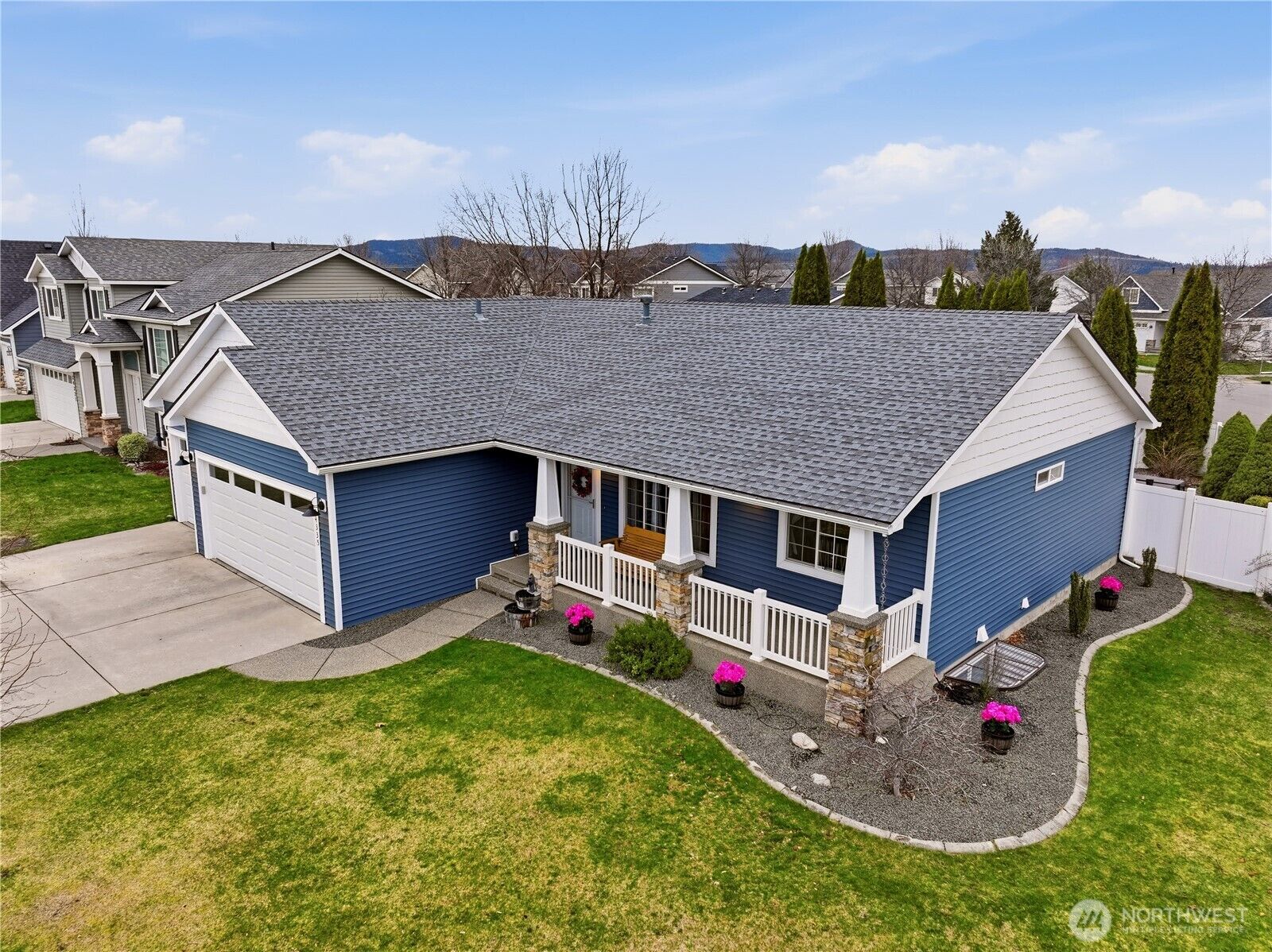 Property Photo:  24335 E Sperling Court  WA 99019 