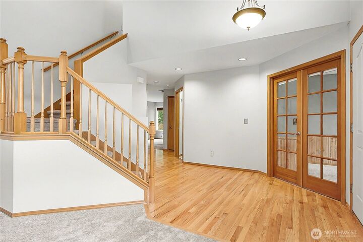 Property Photo:  5510  151st Place SE  WA 98208 