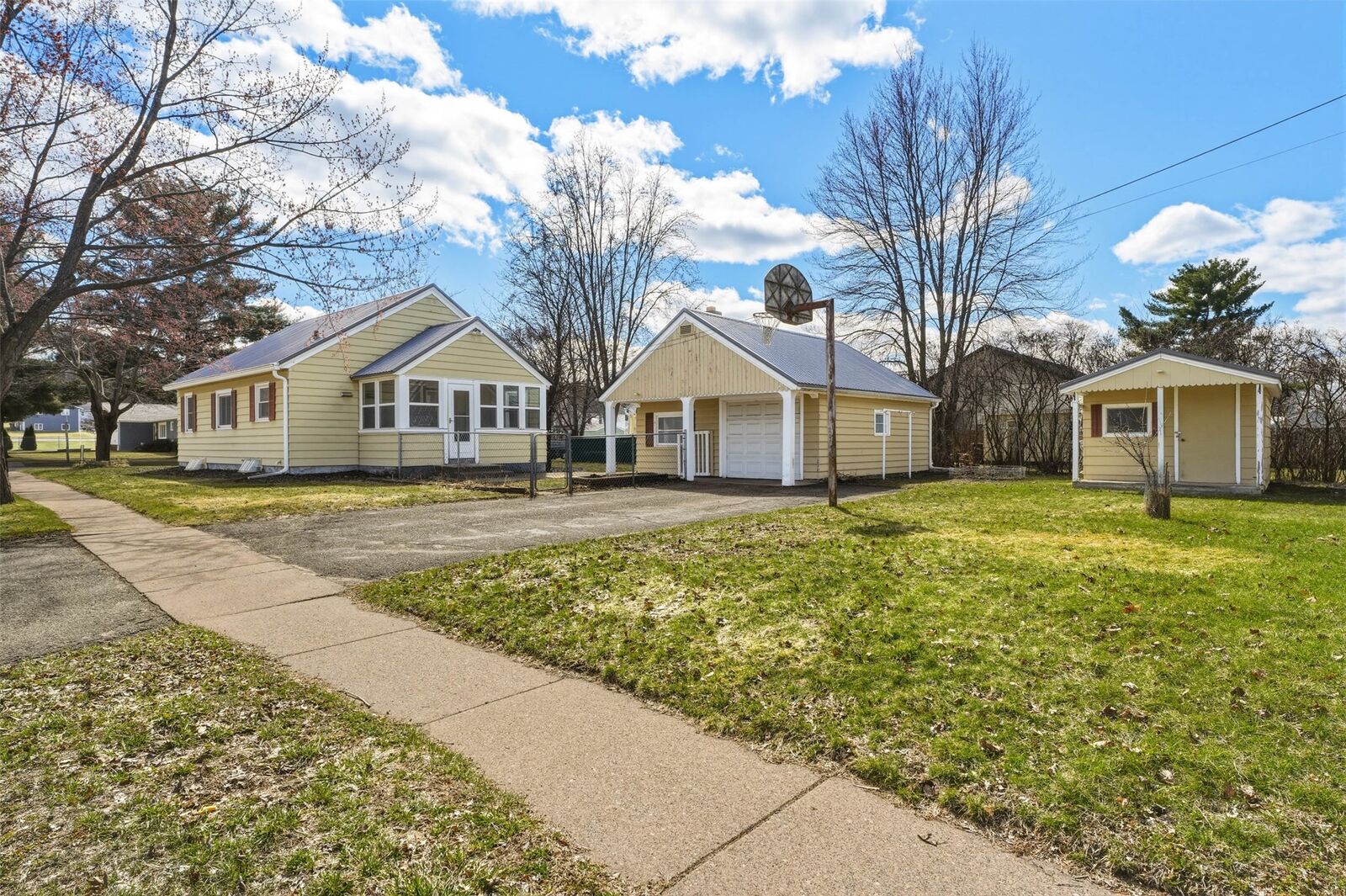 Property Photo:  1104 Garfield Avenue  WI 54720 