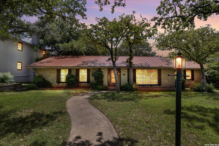 Property Photo: 308 Tanglewood TX 78624