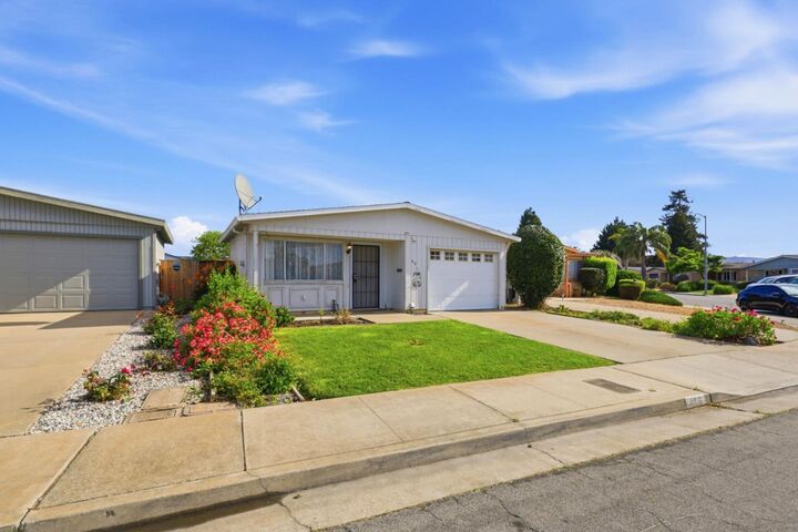 Property Photo: 415 Spruce Circle CA 95076