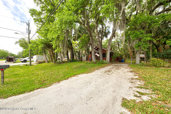 Property Photo:  506 Nogales Avenue NE  FL 32907 