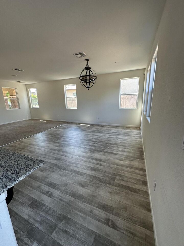 Property Photo: 3728 E Kaweah Avenue CA 93292