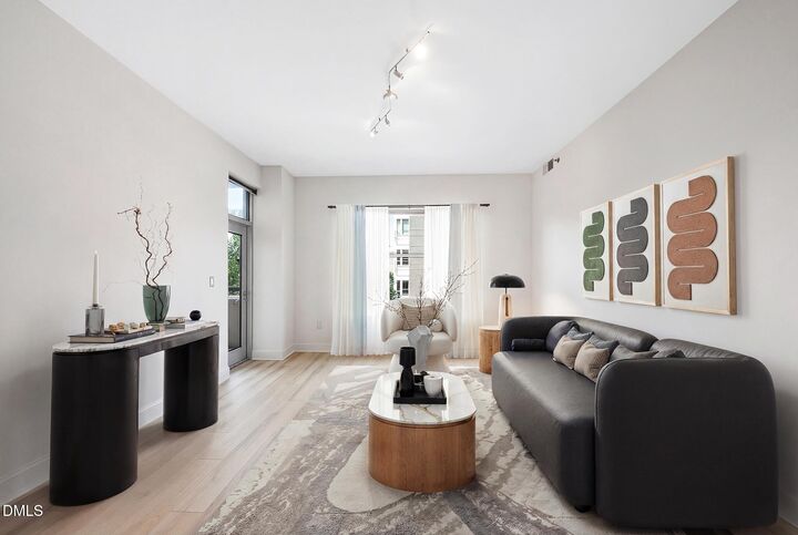 Property Photo:  618 N Boylan Avenue 400  NC 27603 