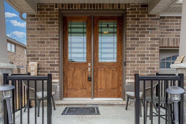 Photo de la propriété: 302 Cullen Trail ON K9H 0J8