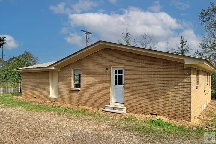 Property Photo:  3811 Buchanan Loop Road  TX 75501 